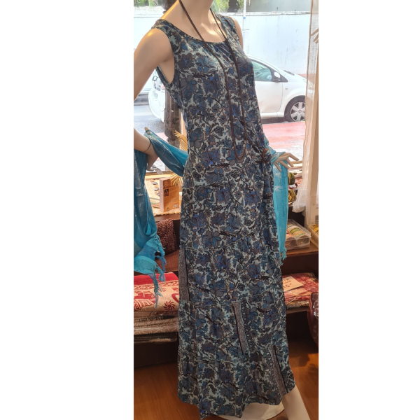 Robe Bleu sari